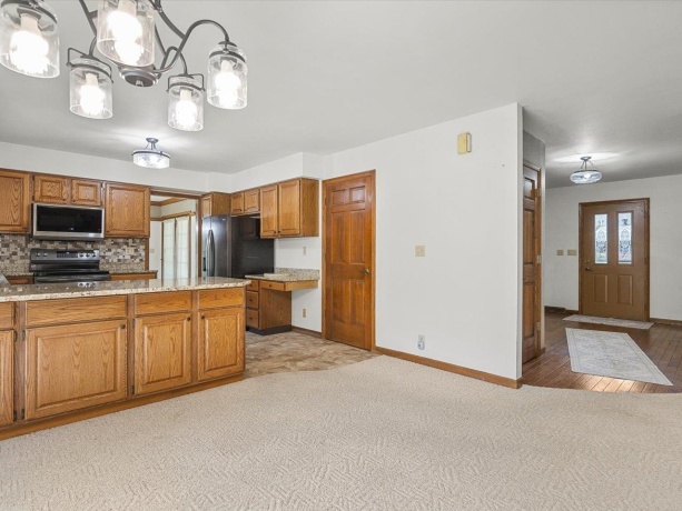 1301 Albany, ROCKFORD, Illinois 61107, 4 Bedrooms Bedrooms, ,2 BathroomsBathrooms,House,For Sale,Albany,202604745
