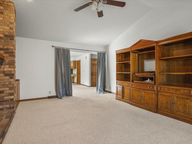 1301 Albany, ROCKFORD, Illinois 61107, 4 Bedrooms Bedrooms, ,2 BathroomsBathrooms,House,For Sale,Albany,202604745