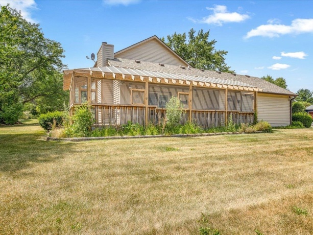 1301 Albany, ROCKFORD, Illinois 61107, 4 Bedrooms Bedrooms, ,2 BathroomsBathrooms,House,For Sale,Albany,202604745