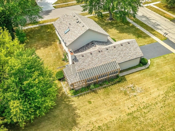 1301 Albany, ROCKFORD, Illinois 61107, 4 Bedrooms Bedrooms, ,2 BathroomsBathrooms,House,For Sale,Albany,202604745