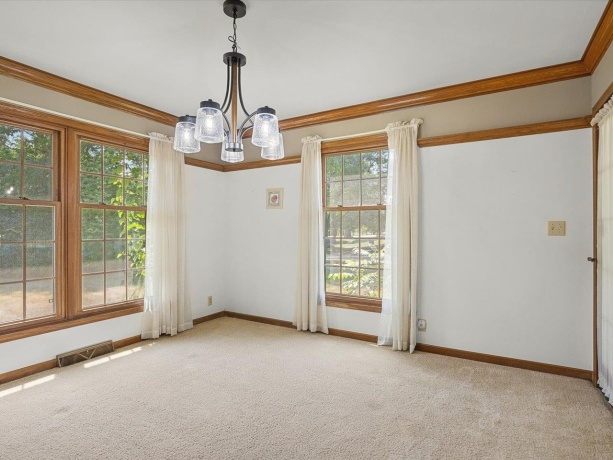 1301 Albany, ROCKFORD, Illinois 61107, 4 Bedrooms Bedrooms, ,2 BathroomsBathrooms,House,For Sale,Albany,202604745