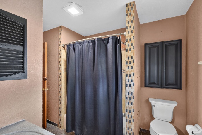 523 CHISHOLM, ROCKFORD, Illinois 61101, 3 Bedrooms Bedrooms, ,1 BathroomBathrooms,House,For Sale,CHISHOLM,202604746