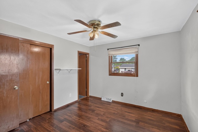 523 CHISHOLM, ROCKFORD, Illinois 61101, 3 Bedrooms Bedrooms, ,1 BathroomBathrooms,House,For Sale,CHISHOLM,202604746