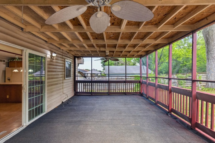 523 CHISHOLM, ROCKFORD, Illinois 61101, 3 Bedrooms Bedrooms, ,1 BathroomBathrooms,House,For Sale,CHISHOLM,202604746