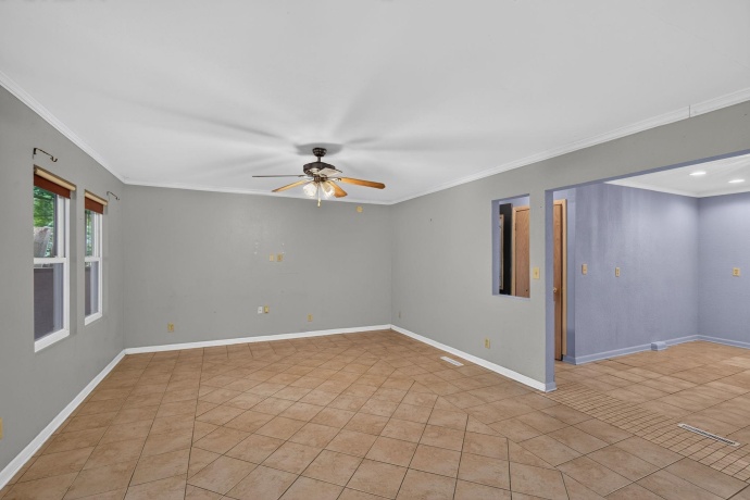 523 CHISHOLM, ROCKFORD, Illinois 61101, 3 Bedrooms Bedrooms, ,1 BathroomBathrooms,House,For Sale,CHISHOLM,202604746