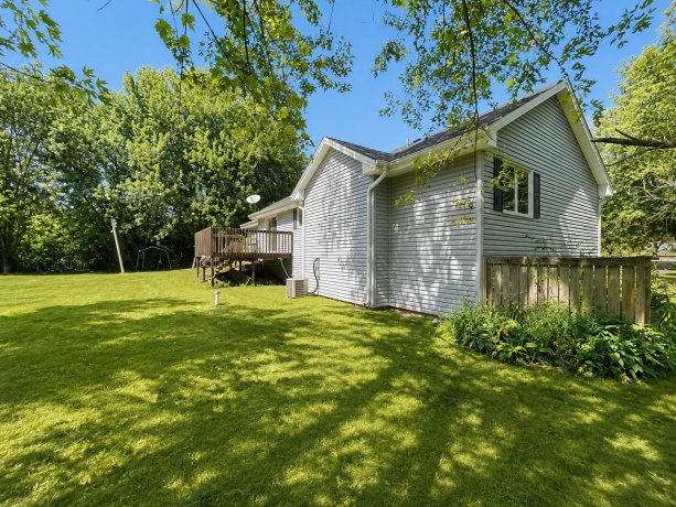 6615 Gate, ROSCOE, Illinois 61073, 3 Bedrooms Bedrooms, ,2 BathroomsBathrooms,House,For Sale,Gate,202604748