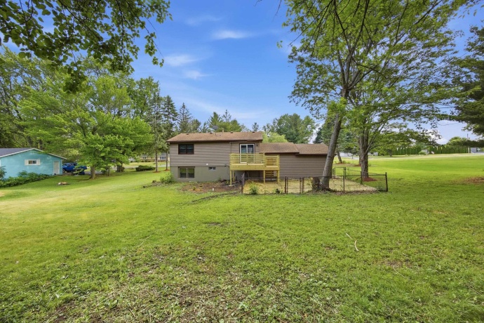 8320 Phyllis, ROCKFORD, Illinois 61108, 5 Bedrooms Bedrooms, ,2 BathroomsBathrooms,House,For Sale,Phyllis,202604749