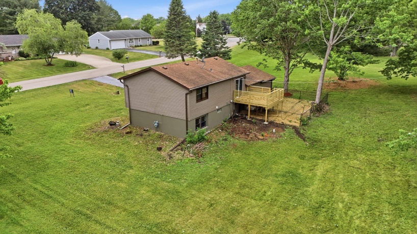 8320 Phyllis, ROCKFORD, Illinois 61108, 5 Bedrooms Bedrooms, ,2 BathroomsBathrooms,House,For Sale,Phyllis,202604749