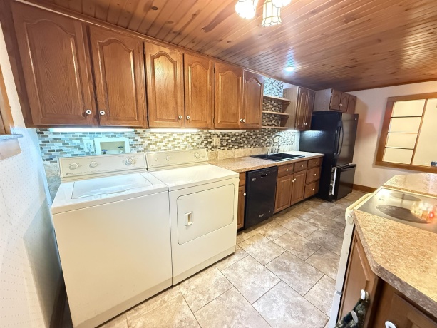 125 High St, GALENA, Illinois 61036, 2 Bedrooms Bedrooms, ,1 BathroomBathrooms,House,For Sale,High St,202604750