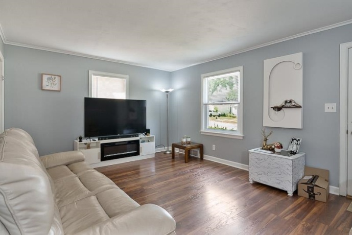 1904 Colorado, ROCKFORD, Illinois 61108, 4 Bedrooms Bedrooms, ,1 BathroomBathrooms,House,For Sale,Colorado,202604751