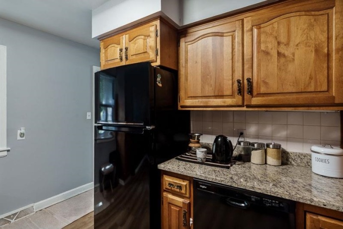 1904 Colorado, ROCKFORD, Illinois 61108, 4 Bedrooms Bedrooms, ,1 BathroomBathrooms,House,For Sale,Colorado,202604751