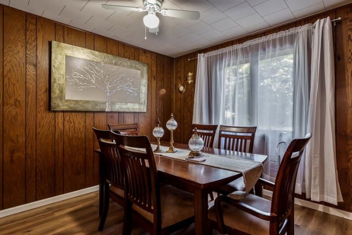 1904 Colorado, ROCKFORD, Illinois 61108, 4 Bedrooms Bedrooms, ,1 BathroomBathrooms,House,For Sale,Colorado,202604751