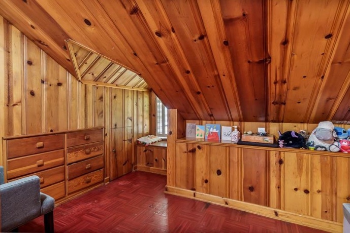 1904 Colorado, ROCKFORD, Illinois 61108, 4 Bedrooms Bedrooms, ,1 BathroomBathrooms,House,For Sale,Colorado,202604751