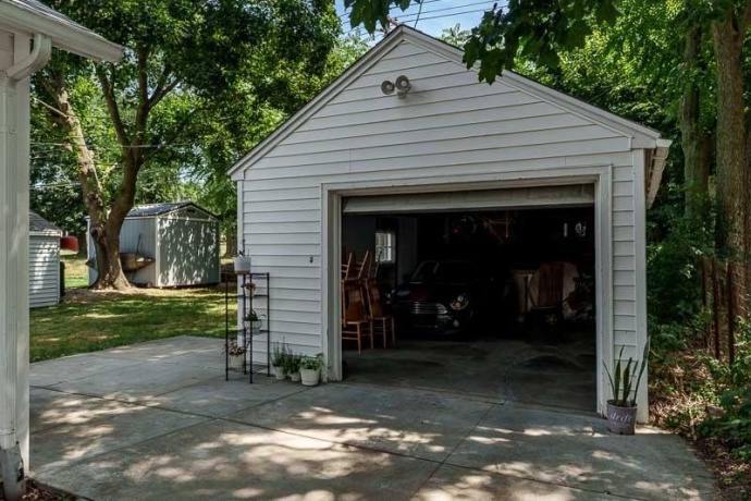 1904 Colorado, ROCKFORD, Illinois 61108, 4 Bedrooms Bedrooms, ,1 BathroomBathrooms,House,For Sale,Colorado,202604751