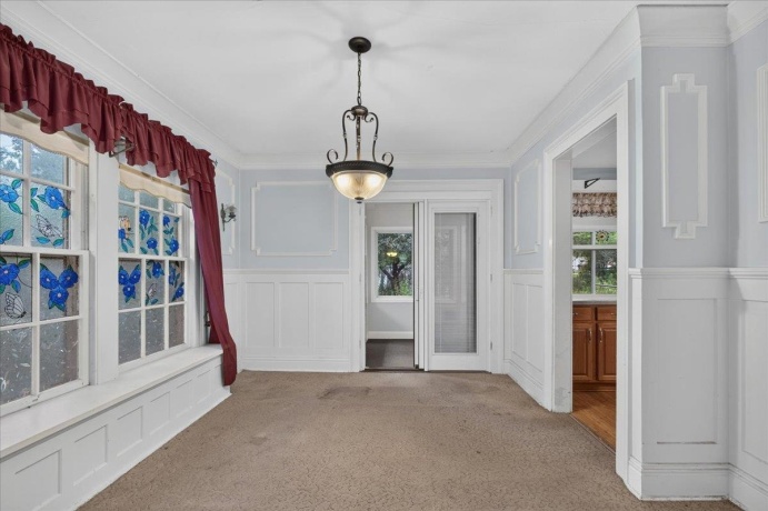 732 John, ROCKFORD, Illinois 61103, 5 Bedrooms Bedrooms, ,2 BathroomsBathrooms,House,For Sale,John,202604752