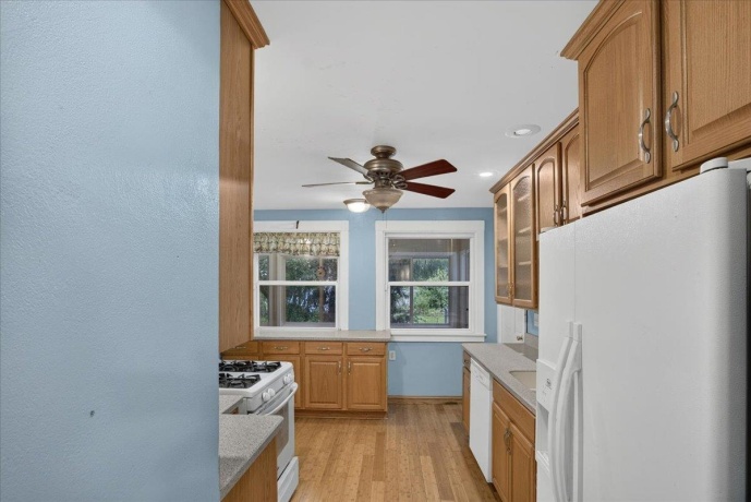 732 John, ROCKFORD, Illinois 61103, 5 Bedrooms Bedrooms, ,2 BathroomsBathrooms,House,For Sale,John,202604752