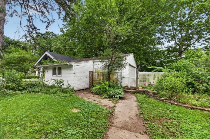 732 John, ROCKFORD, Illinois 61103, 5 Bedrooms Bedrooms, ,2 BathroomsBathrooms,House,For Sale,John,202604752