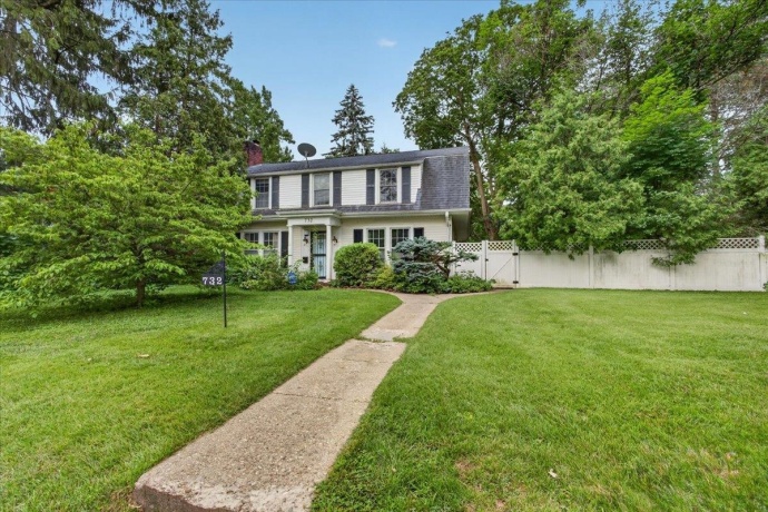 732 John, ROCKFORD, Illinois 61103, 5 Bedrooms Bedrooms, ,2 BathroomsBathrooms,House,For Sale,John,202604752