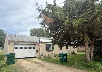 306 Green, POLO, Illinois 61064, 2 Bedrooms Bedrooms, ,1 BathroomBathrooms,House,For Sale,Green,202604753