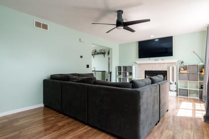 4002 Mila, ROCKFORD, Illinois 61109, 4 Bedrooms Bedrooms, ,2 BathroomsBathrooms,House,For Sale,Mila,202604754