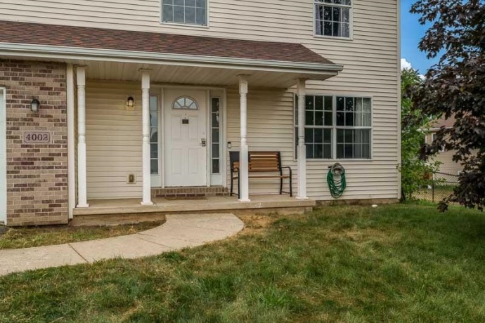 4002 Mila, ROCKFORD, Illinois 61109, 4 Bedrooms Bedrooms, ,2 BathroomsBathrooms,House,For Sale,Mila,202604754