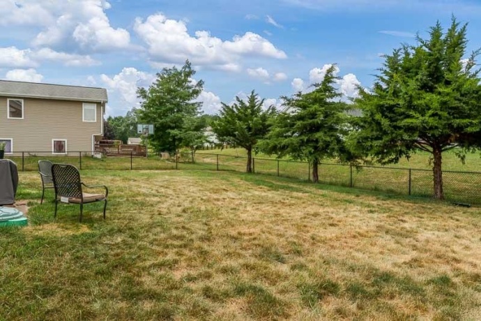 4002 Mila, ROCKFORD, Illinois 61109, 4 Bedrooms Bedrooms, ,2 BathroomsBathrooms,House,For Sale,Mila,202604754