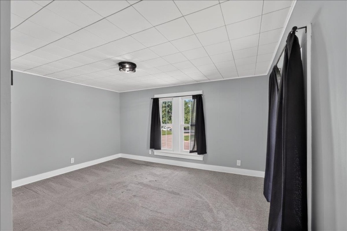 411 Main, LEAF RIVER, Illinois 61047, 2 Bedrooms Bedrooms, ,1 BathroomBathrooms,House,For Sale,Main,202604759