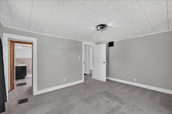 411 Main, LEAF RIVER, Illinois 61047, 2 Bedrooms Bedrooms, ,1 BathroomBathrooms,House,For Sale,Main,202604759