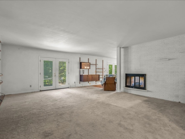 2519 Highcrest, ROCKFORD, Illinois 61107, 4 Bedrooms Bedrooms, ,1 BathroomBathrooms,House,For Sale,Highcrest,202604760