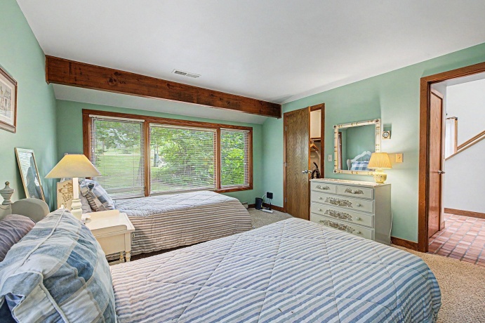 16 Pinehurst, GALENA, Illinois 61036, 3 Bedrooms Bedrooms, ,3 BathroomsBathrooms,House,For Sale,Pinehurst,202604761