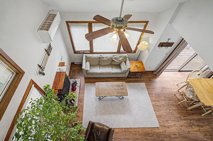 16 Pinehurst, GALENA, Illinois 61036, 3 Bedrooms Bedrooms, ,3 BathroomsBathrooms,House,For Sale,Pinehurst,202604761