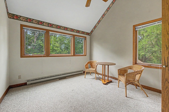 16 Pinehurst, GALENA, Illinois 61036, 3 Bedrooms Bedrooms, ,3 BathroomsBathrooms,House,For Sale,Pinehurst,202604761