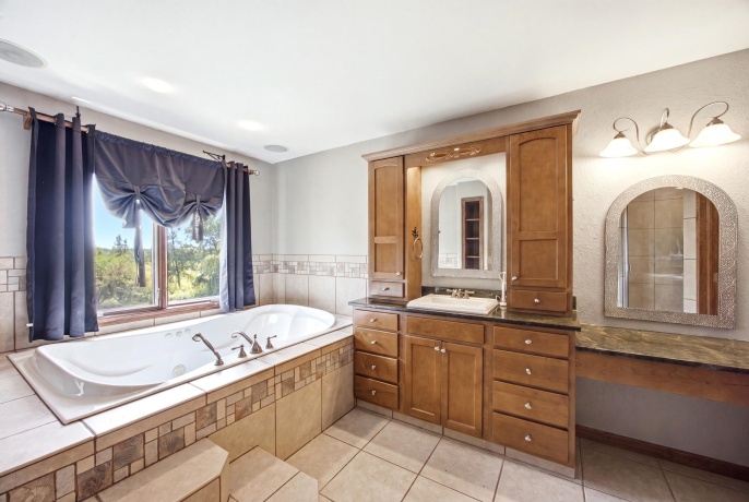 3349 Carbineer Drive, BELVIDERE, Illinois 61008, 4 Bedrooms Bedrooms, ,2 BathroomsBathrooms,House,For Sale,Carbineer Drive,202604762