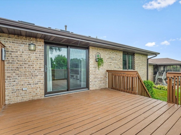 6125 Carriage Green, ROCKFORD, Illinois 61108, 3 Bedrooms Bedrooms, ,2 BathroomsBathrooms,Condominium,For Sale,Carriage Green,202604764