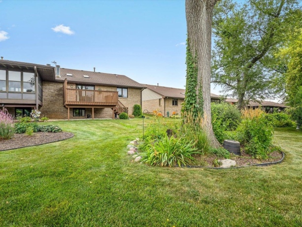6125 Carriage Green, ROCKFORD, Illinois 61108, 3 Bedrooms Bedrooms, ,2 BathroomsBathrooms,Condominium,For Sale,Carriage Green,202604764