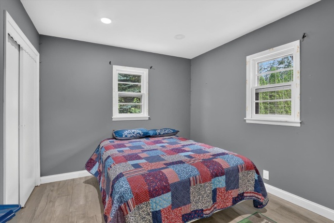 2427 Windsor, LOVES PARK, Illinois 61111, 3 Bedrooms Bedrooms, ,2 BathroomsBathrooms,House,For Sale,Windsor,202604470
