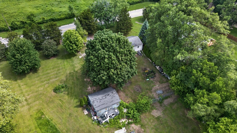 2427 Windsor, LOVES PARK, Illinois 61111, 3 Bedrooms Bedrooms, ,2 BathroomsBathrooms,House,For Sale,Windsor,202604470