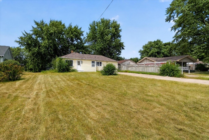 2076 Will James, ROCKFORD, Illinois 61109, 3 Bedrooms Bedrooms, ,2 BathroomsBathrooms,House,For Sale,Will James,202604765