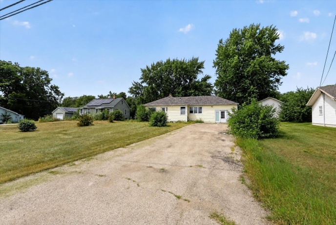 2076 Will James, ROCKFORD, Illinois 61109, 3 Bedrooms Bedrooms, ,2 BathroomsBathrooms,House,For Sale,Will James,202604765
