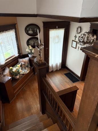 450 West, FREEPORT, Illinois 61032, 4 Bedrooms Bedrooms, ,2 BathroomsBathrooms,House,For Sale,West,202604767