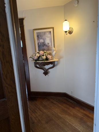 450 West, FREEPORT, Illinois 61032, 4 Bedrooms Bedrooms, ,2 BathroomsBathrooms,House,For Sale,West,202604767