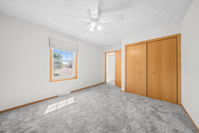 12138 Paisley, LOVES PARK, Illinois 61111, 3 Bedrooms Bedrooms, ,2 BathroomsBathrooms,House,For Sale,Paisley,202604768