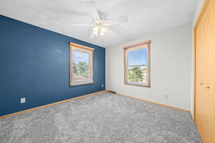 12138 Paisley, LOVES PARK, Illinois 61111, 3 Bedrooms Bedrooms, ,2 BathroomsBathrooms,House,For Sale,Paisley,202604768