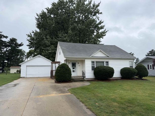 408 Maple, FORRESTON, Illinois 61030, 2 Bedrooms Bedrooms, ,1 BathroomBathrooms,House,For Sale,Maple,202604769