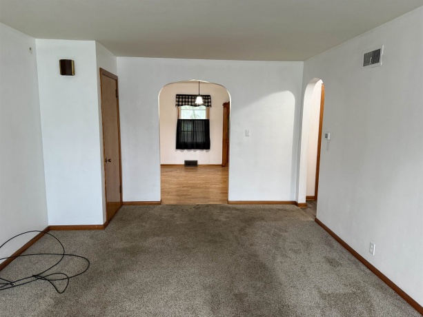 408 Maple, FORRESTON, Illinois 61030, 2 Bedrooms Bedrooms, ,1 BathroomBathrooms,House,For Sale,Maple,202604769