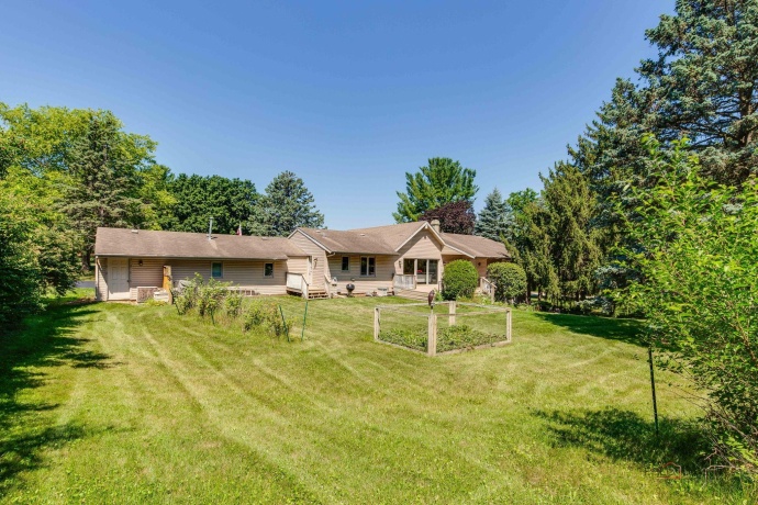 11335 Bayberry, ROSCOE, Illinois 61073, 4 Bedrooms Bedrooms, ,3 BathroomsBathrooms,House,For Sale,Bayberry,202604371