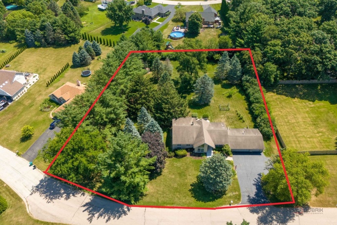 11335 Bayberry, ROSCOE, Illinois 61073, 4 Bedrooms Bedrooms, ,3 BathroomsBathrooms,House,For Sale,Bayberry,202604371