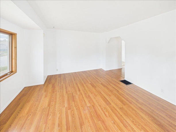 2335 Burton, ROCKFORD, Illinois 61103, 2 Bedrooms Bedrooms, ,1 BathroomBathrooms,House,For Sale,Burton,202604770