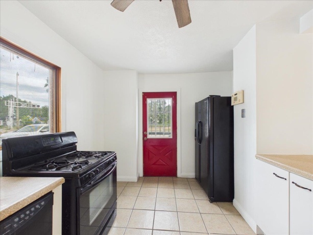 2335 Burton, ROCKFORD, Illinois 61103, 2 Bedrooms Bedrooms, ,1 BathroomBathrooms,House,For Sale,Burton,202604770