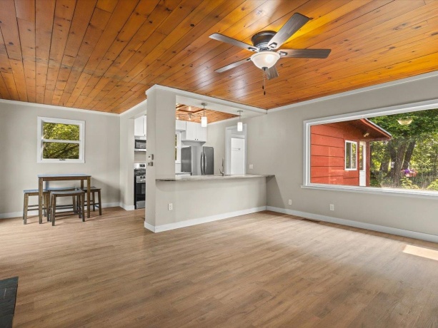 3634 mill, CHERRY VALLEY, Illinois 61016, 3 Bedrooms Bedrooms, ,2 BathroomsBathrooms,House,For Sale,mill,202604771